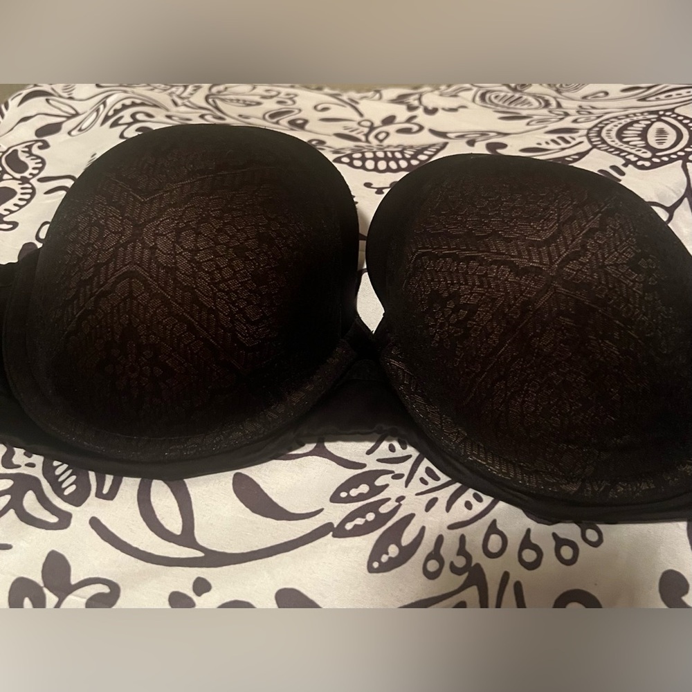 Ambrielle Black Strapless Lace Push-up Bra
